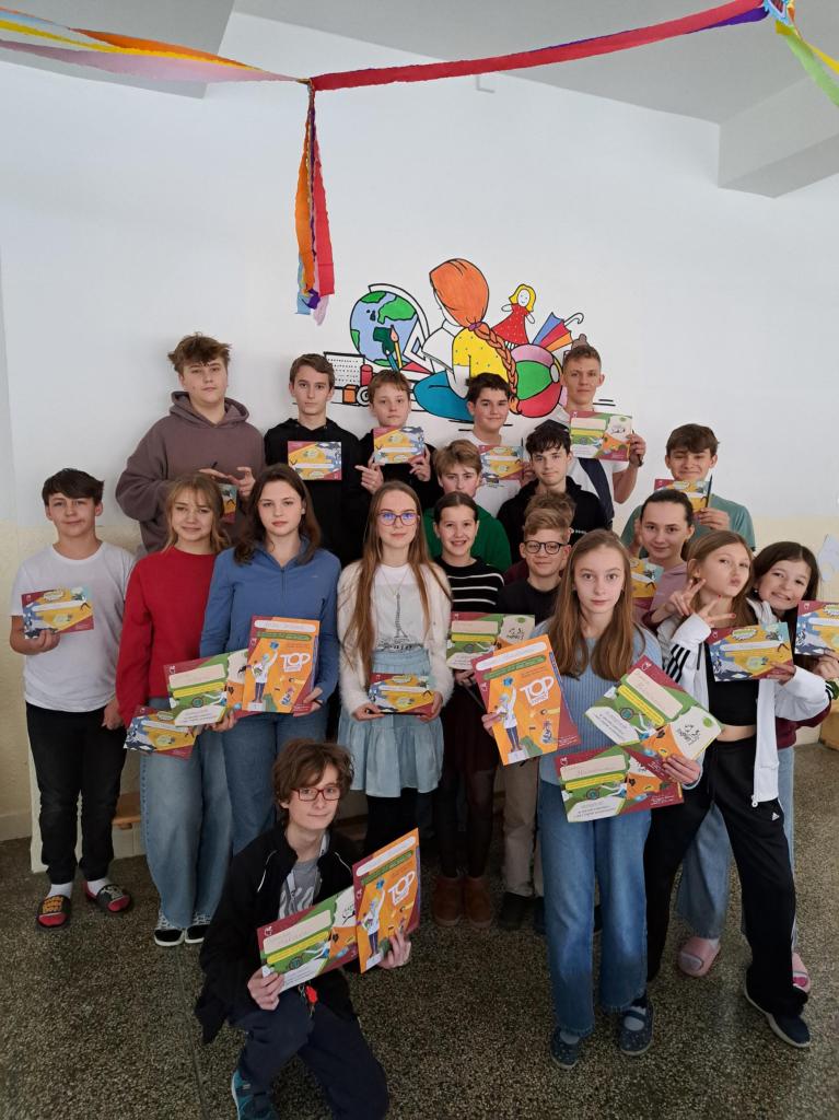 Účastníci celoslovenskej vedomostnej súťaže EXPERT geniality show