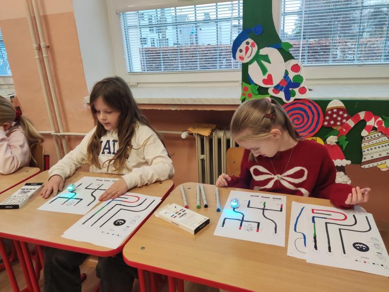 Programovanie s Ozobotom Evom