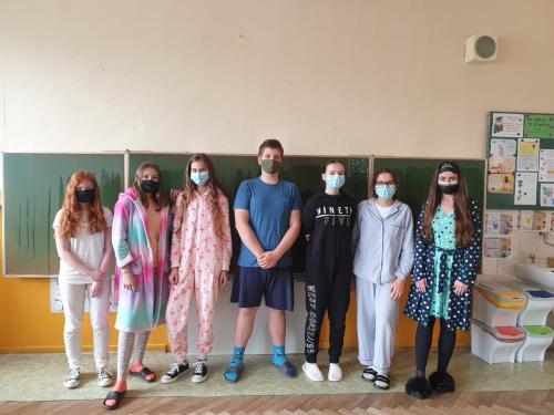 V Týždni módy sa žiaci poobliekali do rôznych outfitov.